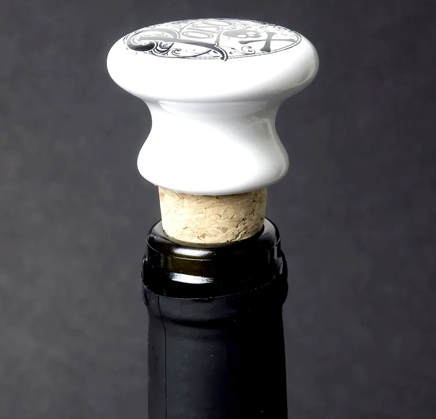 ALCHEMY OF ENGLAND POISON BOTTLE STOPPER