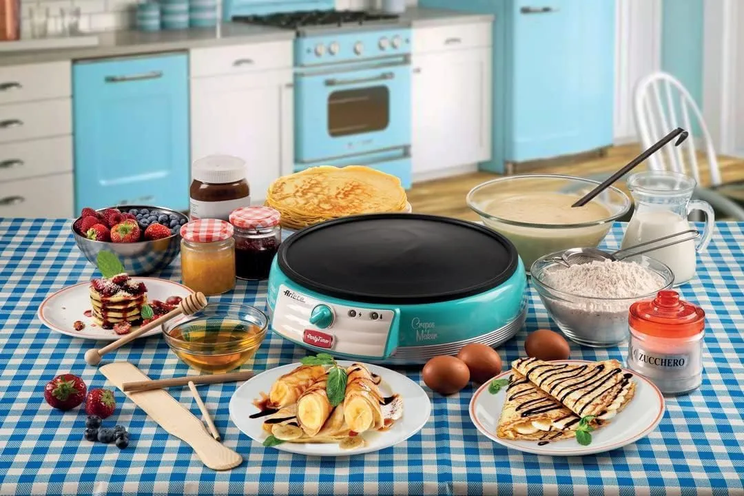 Ariete Electric Crepe Maker Dosa Maker | Portable Crepe Maker with Non-Stick Dipping Plate and Egg Whisk | Easy to Use for Pancakes, Chapati, Chilla, Dosa, Egg Beater | 1000Watt (Sky Blue)
