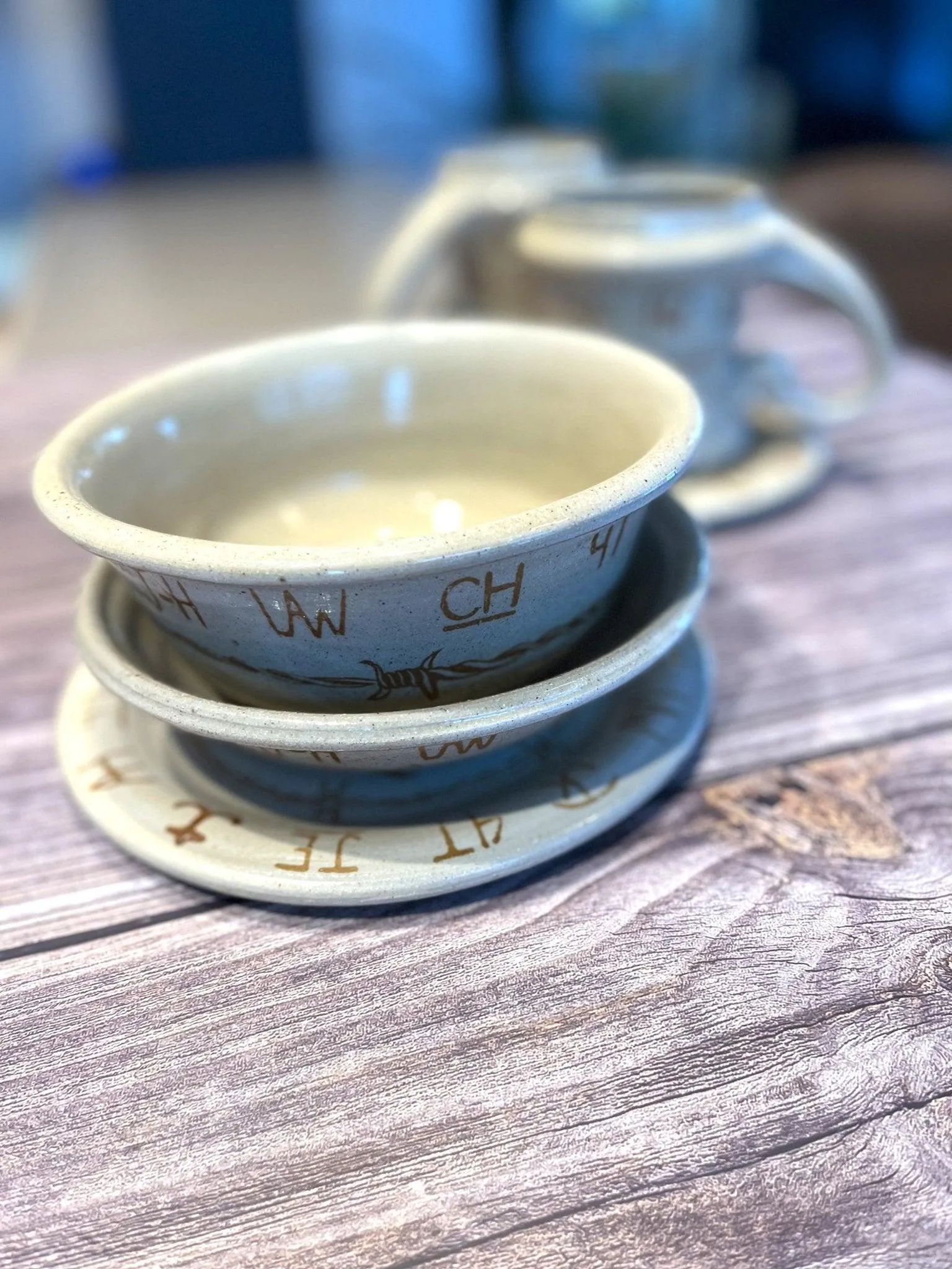 Blue Mountain Brands Western Dinnerware