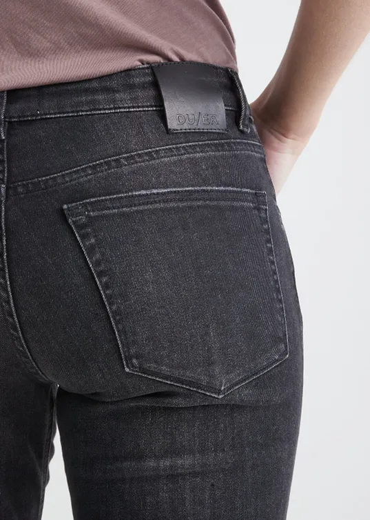 Duer Performance Denim Girlfriend - Women's