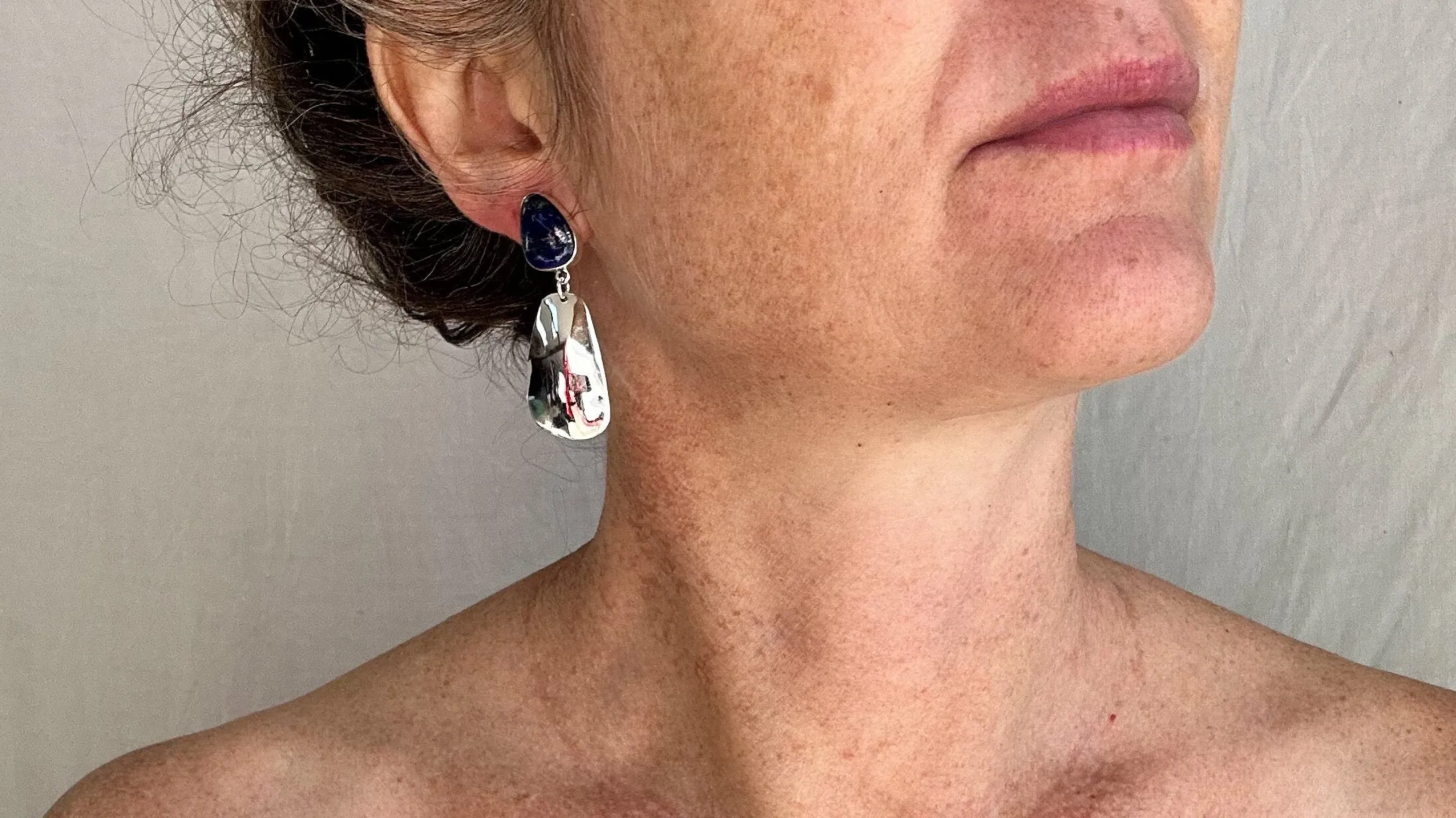 Lapis Lazuli & Sterling Silver Drop Earrings. 0888