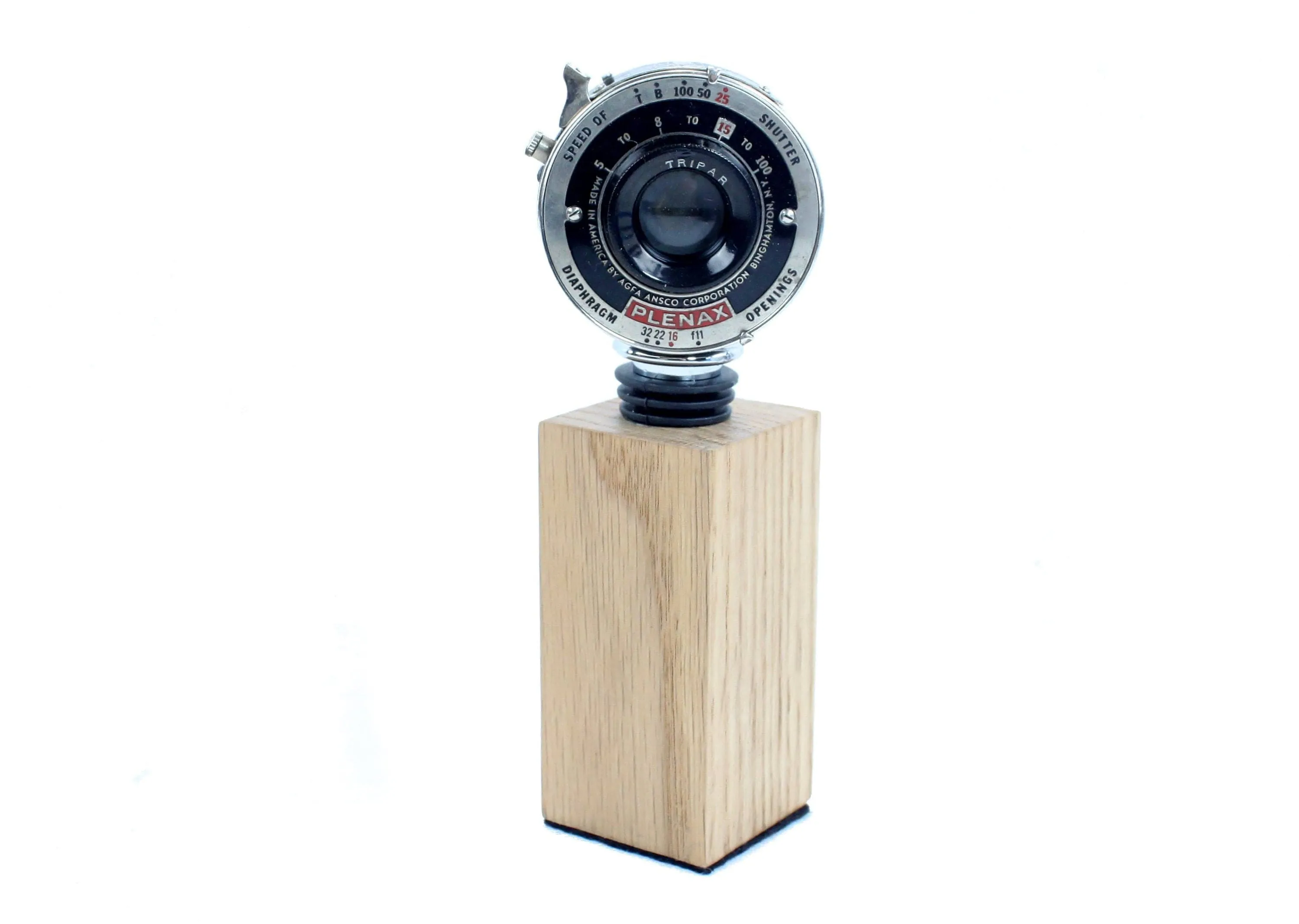 Modern Wooden Wine Bottle Stopper Display Stand